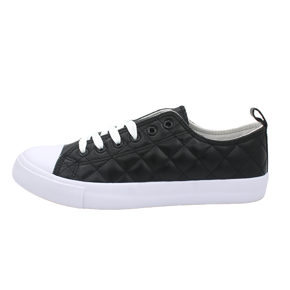 Women's Quilted Toe Cap Everyday Lace Up Sneakers - Black