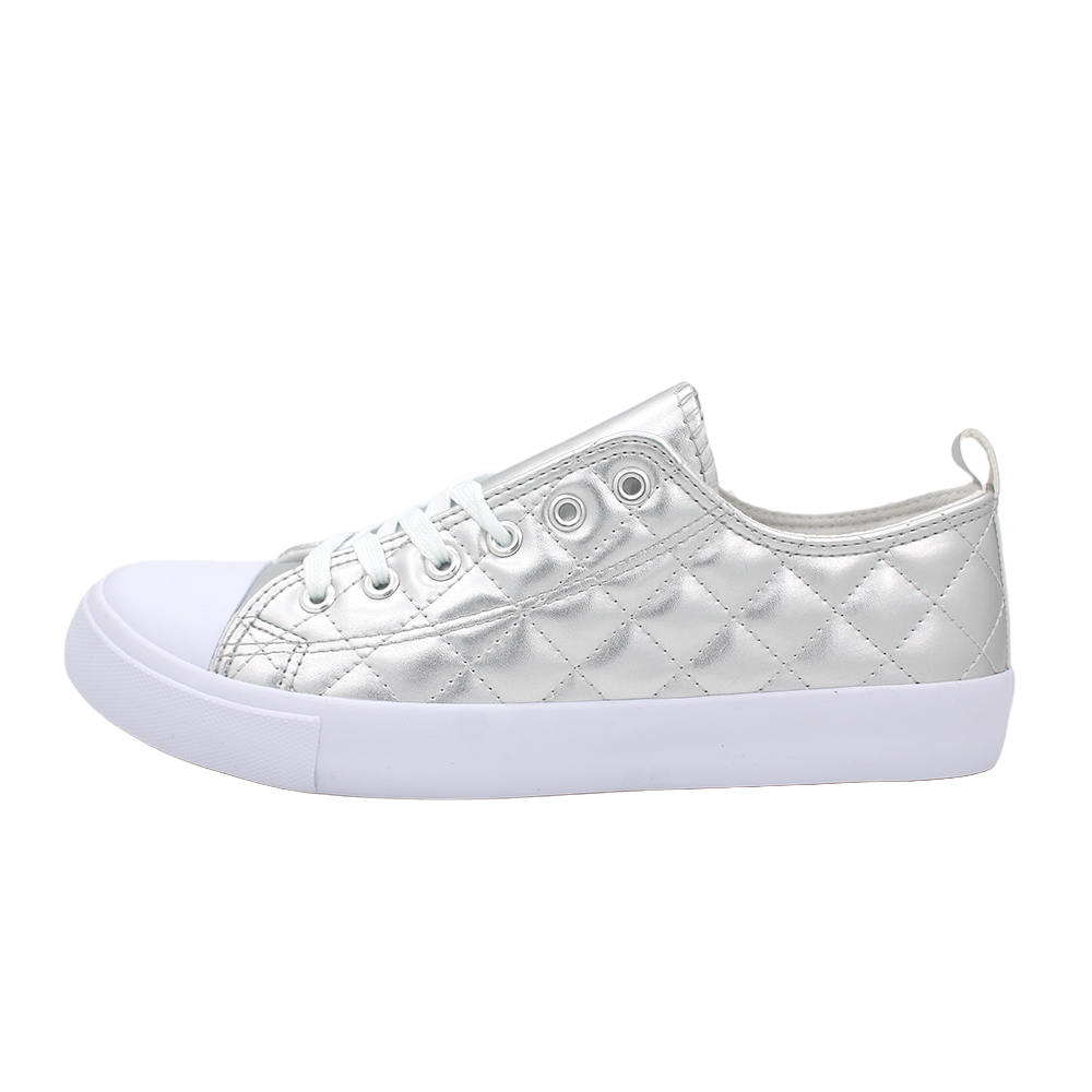 Women's Quilted Toe Cap Everyday Lace Up Sneakers - Silver