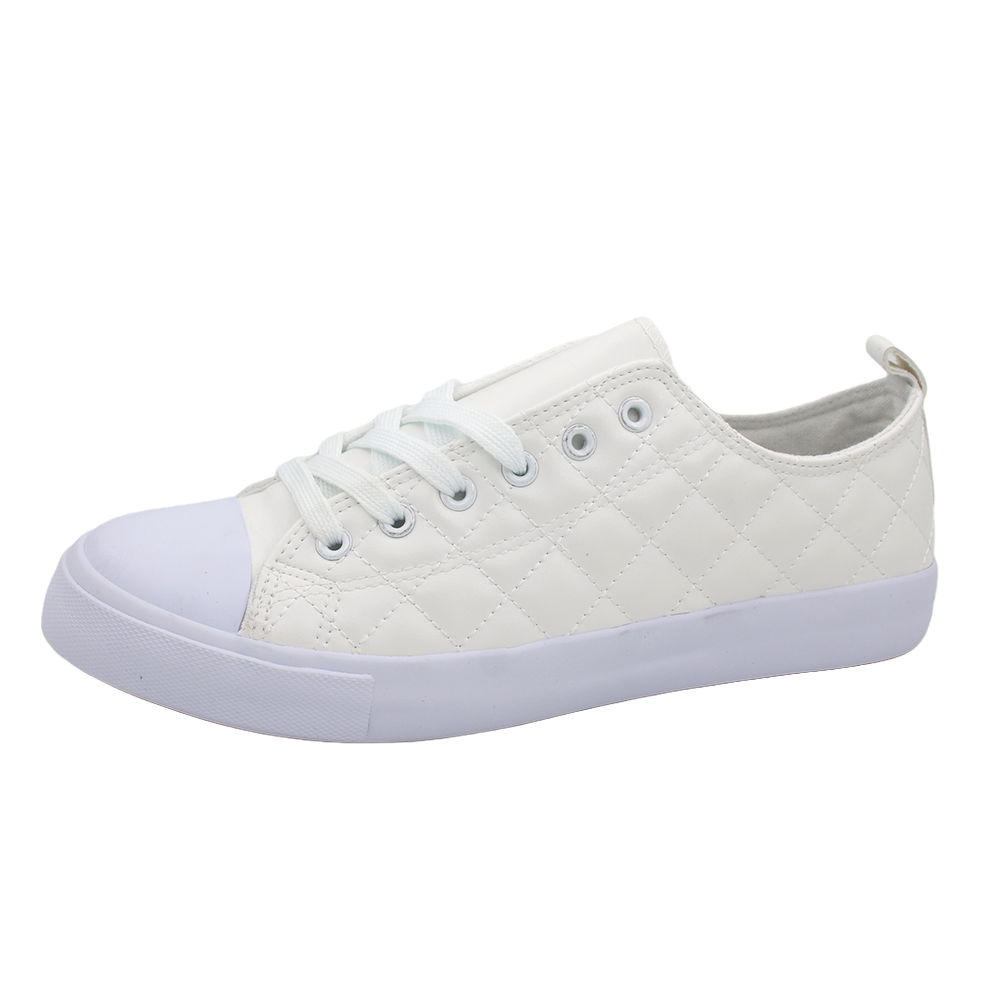 Women's Quilted Toe Cap Everyday Lace Up Sneakers - White